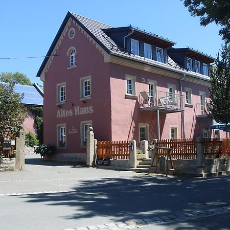 Апартаменты Altes -Haus Gattendorf Экстерьер фото